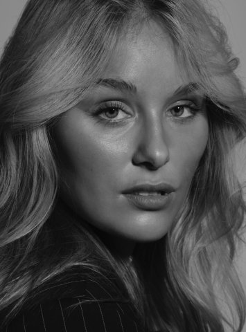 ANNA GERSH